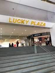 Lucky Plaza (D9), Retail #521297061